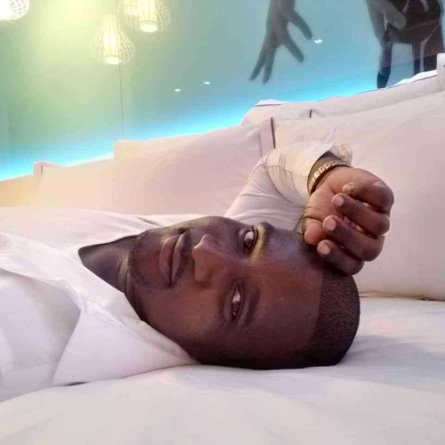 simon g. profile photo