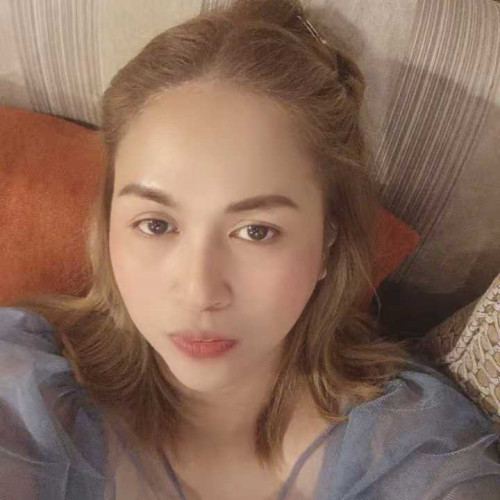 lhynne b. profile photo