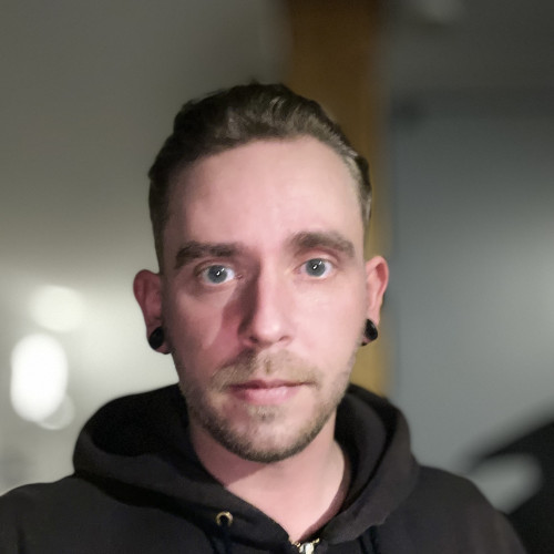 Benedikt R. profile photo