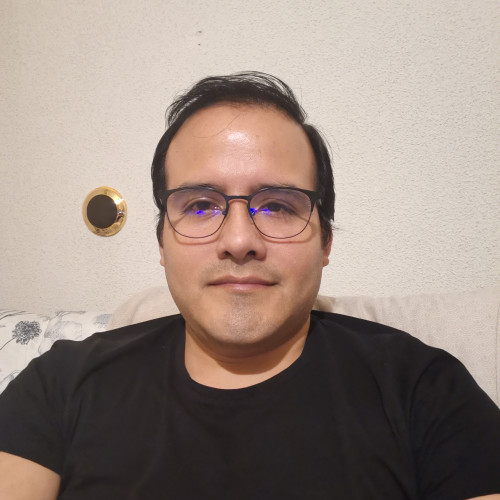 Eddwing R. profile photo
