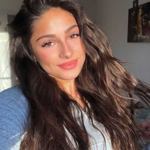 Ruby Z. profile photo