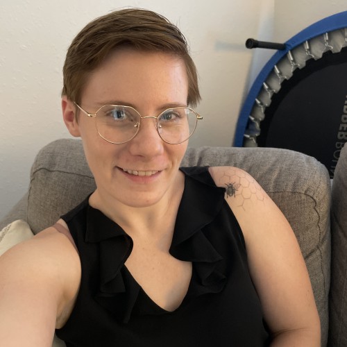 Laura K. profile photo