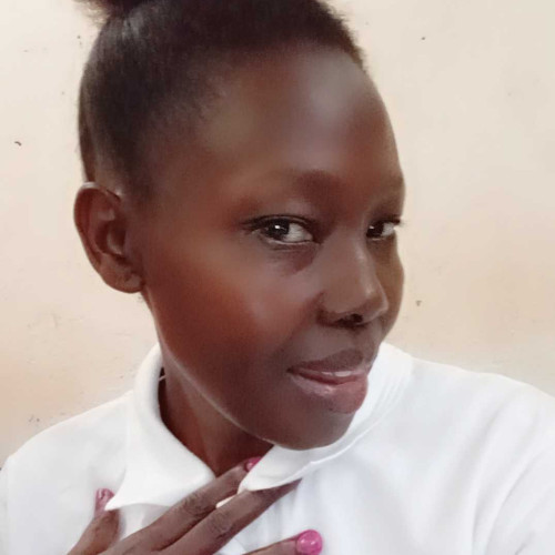 maggy m. profile photo