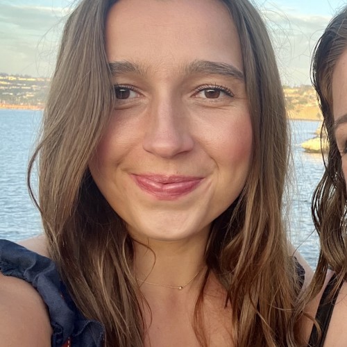 Roxy S. profile photo