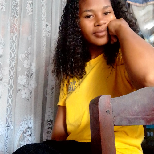 Ambinintsoa  F. profile photo
