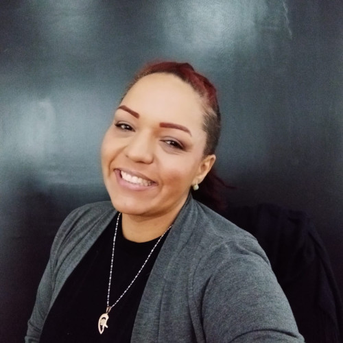 Angela R. profile photo