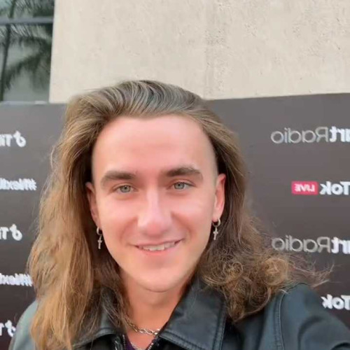 Dani W.
