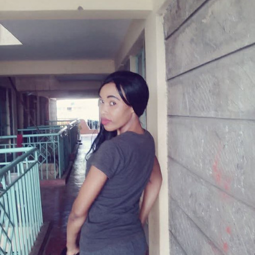 Lyna C. profile photo