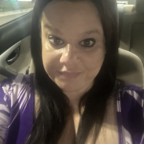 Kymmie W. profile photo