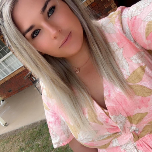Ashley L. profile photo