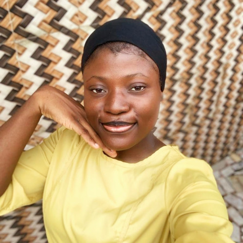 Eniola  R.