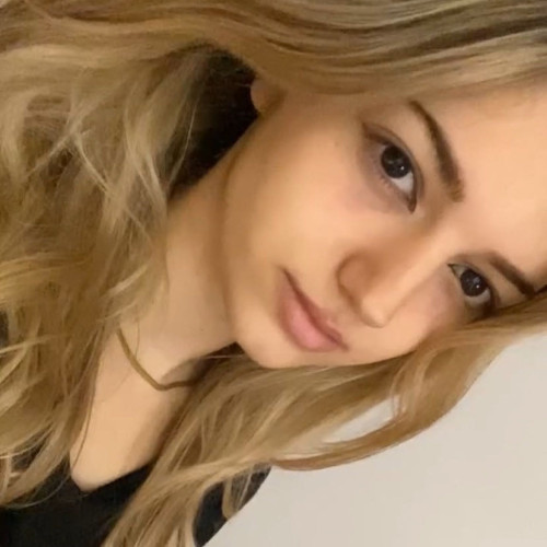 emma e. profile photo