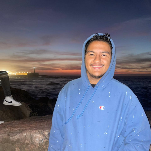 Zakaria  L.