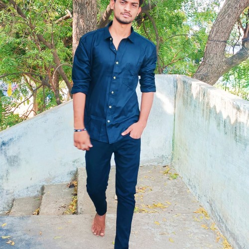 Ravi R.