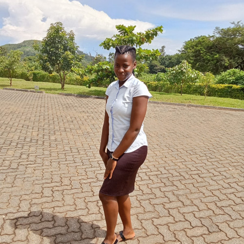 SALOME M. profile photo