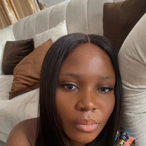 Esther  O. profile photo
