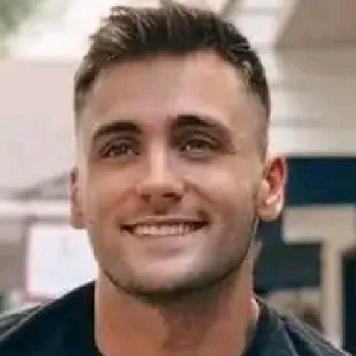 Valdenis  W. profile photo