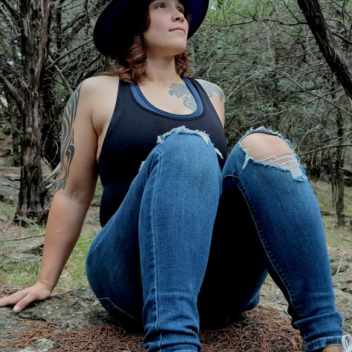 angela T.