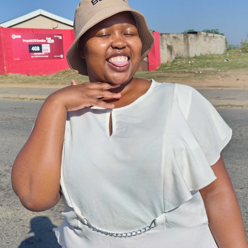 Yoliswa M. profile photo