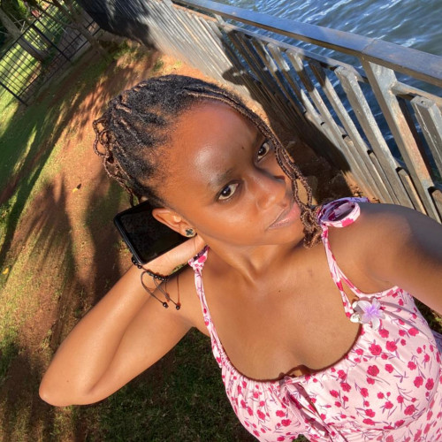 Mary J. profile photo