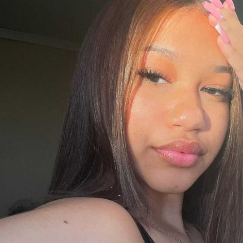 sophie b. profile photo