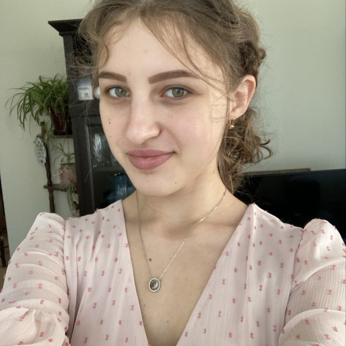 Alina B. profile photo