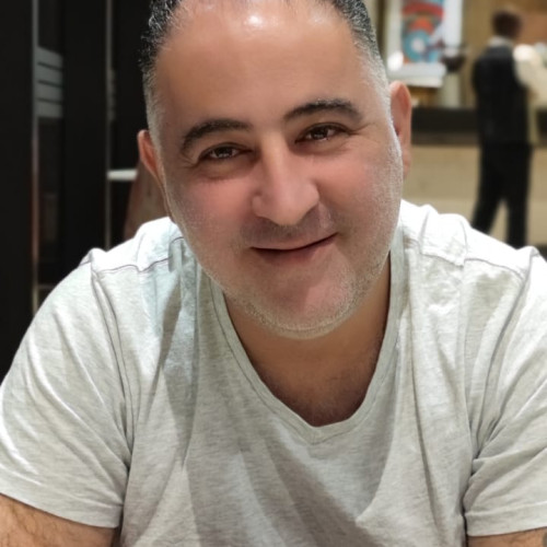 Elias M. profile photo