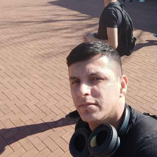 Daniel R. profile photo