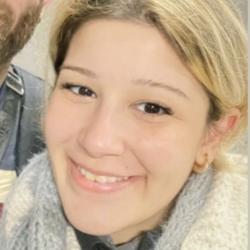 Kubra T. profile photo