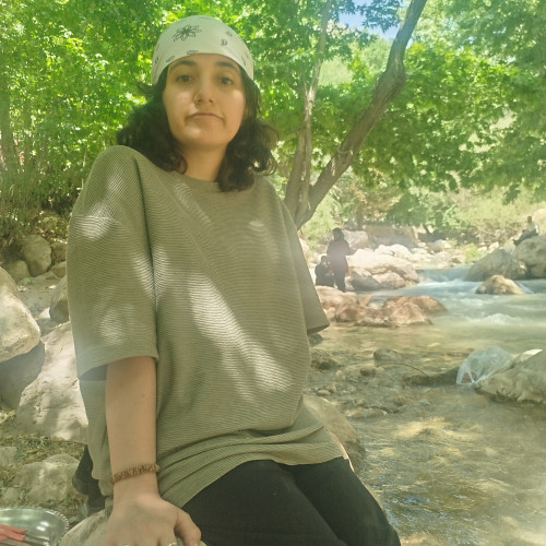 Pari P. profile photo