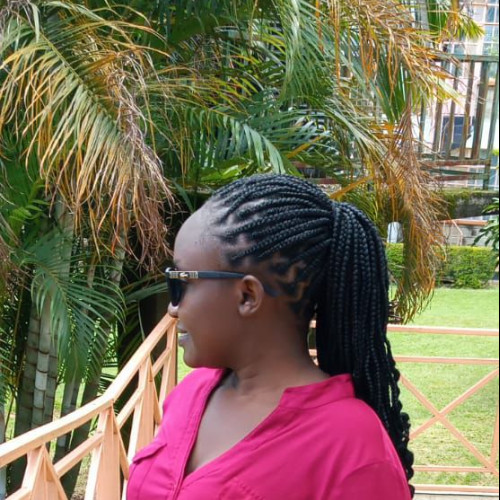 Loise W. profile photo