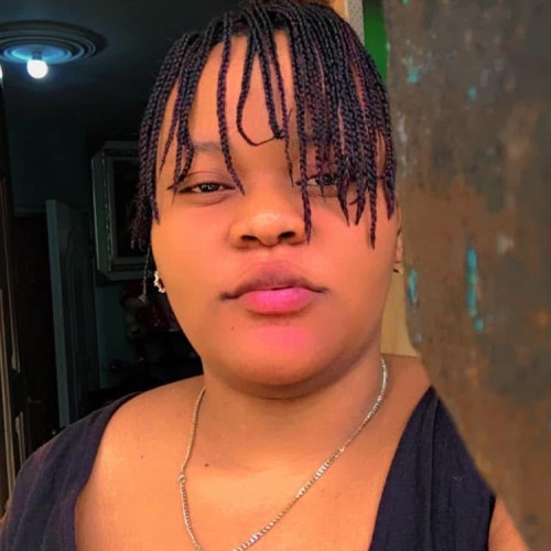 Naomi F. profile photo