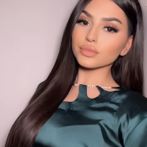 Alayna  R. profile photo