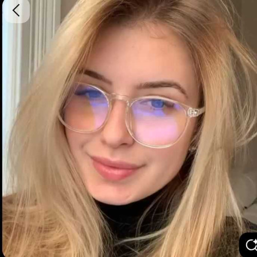 Ivy D. profile photo