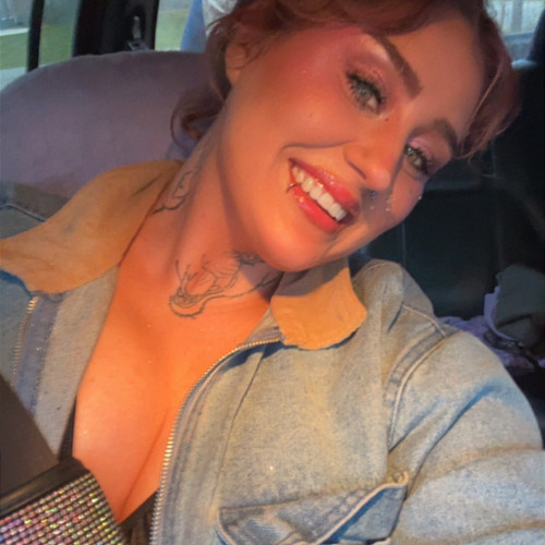 Mia B. profile photo