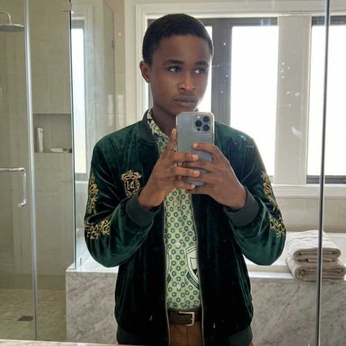 Omar w. profile photo