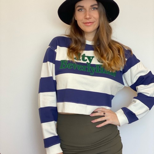 Elena L.