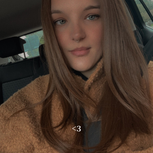 Vicky V. profile photo