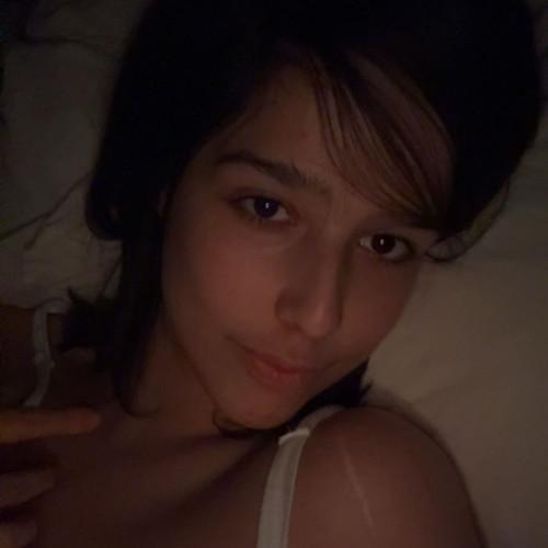 Asli e. profile photo