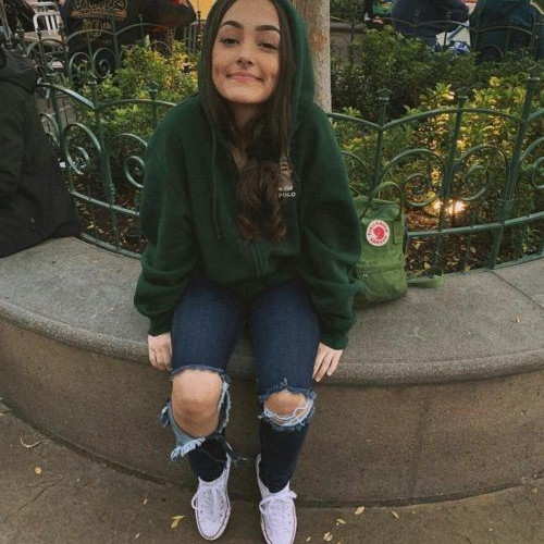 Tina C.