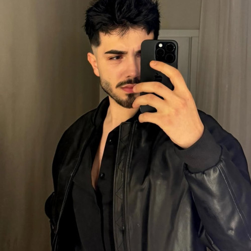 Dev R. profile photo