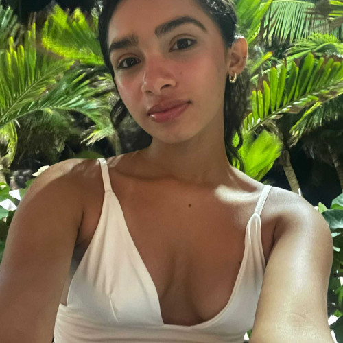 Ivon R.