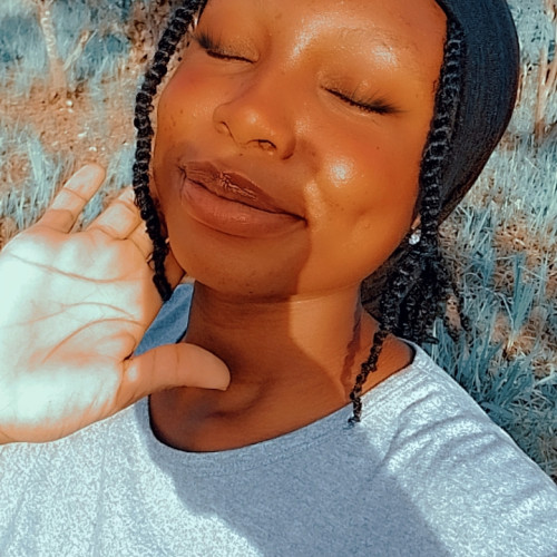 AANUOLUWAPO  V. profile photo