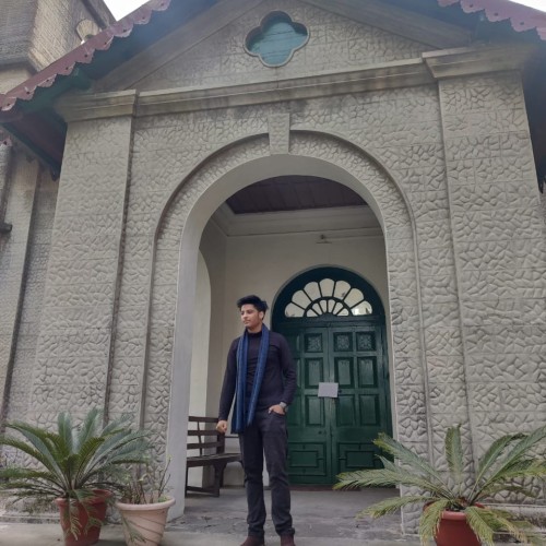 Paras  D. profile photo