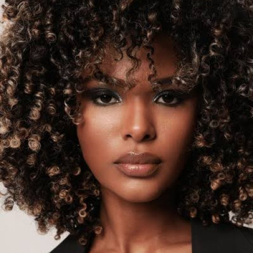 Connie  B. profile photo