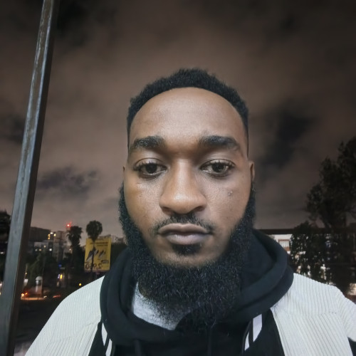 Maina D. profile photo