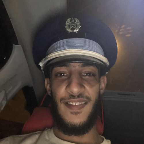 Abdelkader  C.