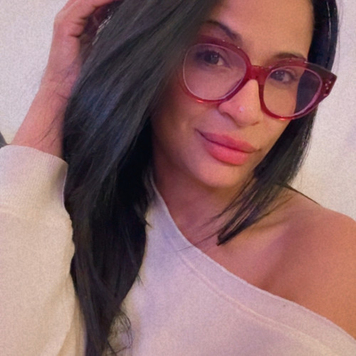 Giselle M. profile photo