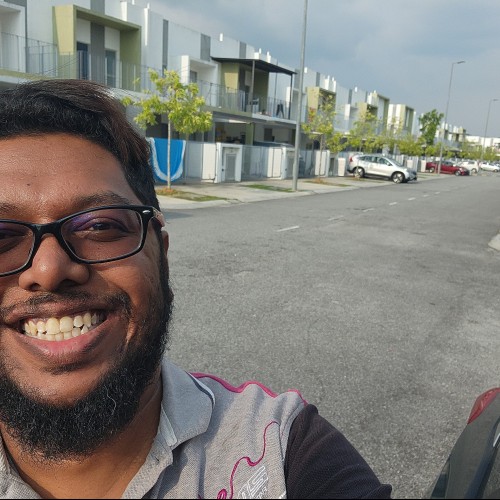 Vikneswaran M. profile photo