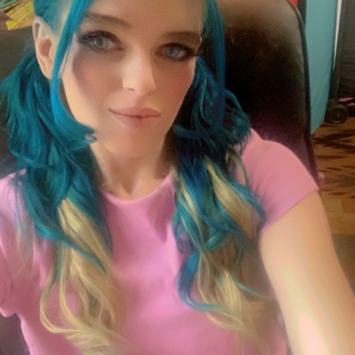 Alysia F.